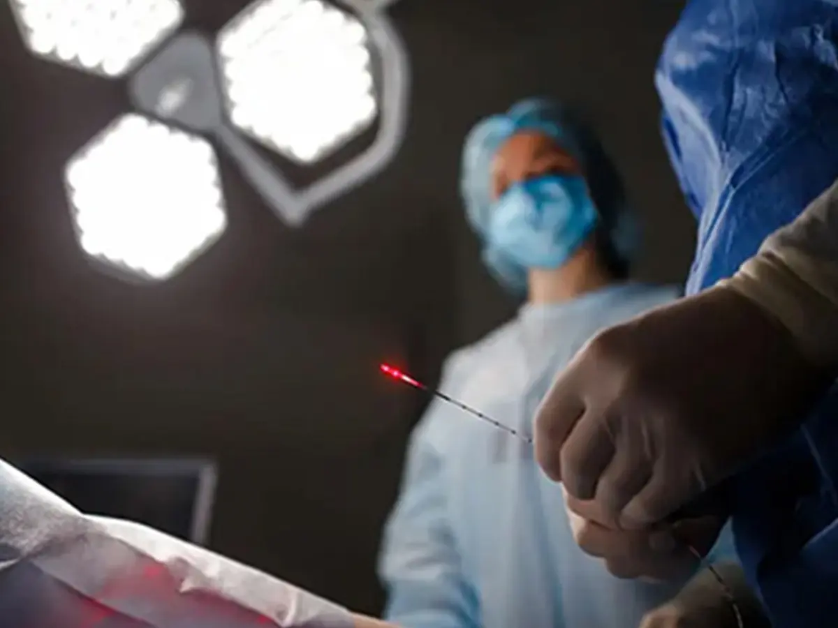 Láser endovenoso en Quito - Dra. Soledad Gómez